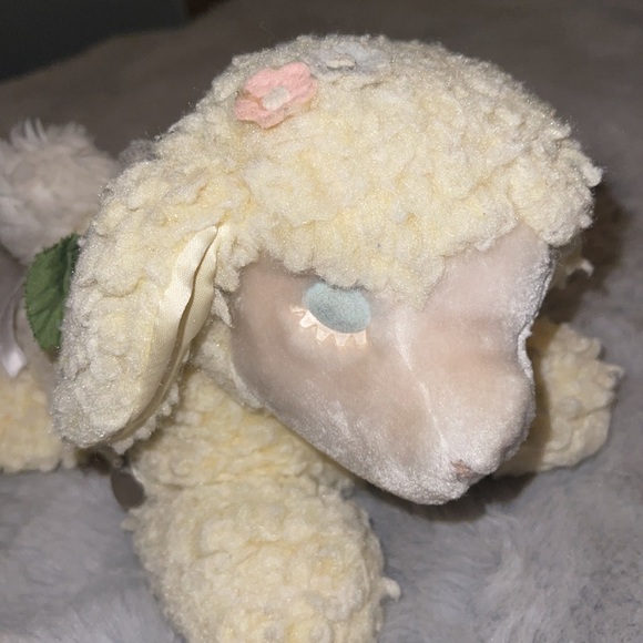 Vintage Eden Blue Eye Lamb Musical Wind Up Head Moves Mary Had a Little Lamb - Picture 3 of 7